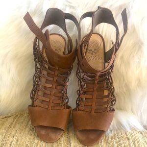 Vince Canute 3 inch heels size 8